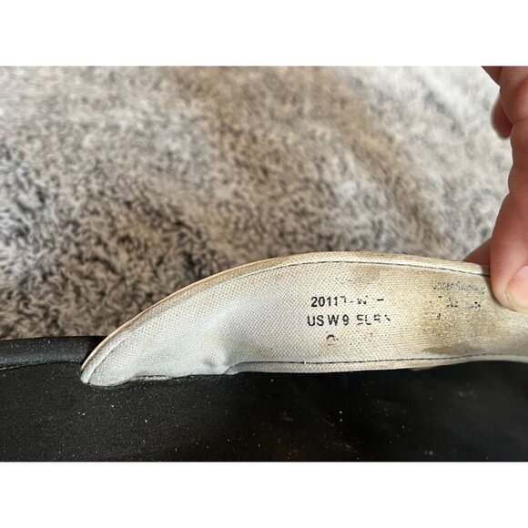 Olukai Ohana Womens Flip Flop Size 9 Sandals White Pineapple Floral Beachy 16608 - Picture 4 of 7